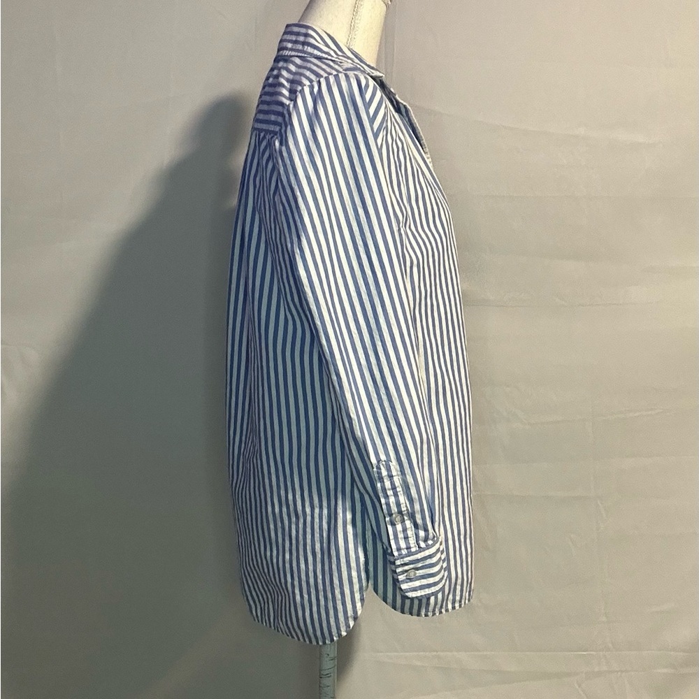 Blouses/flannels/button downs-2 ofor $20 or 3 for $30 (Mix & Match) - Picture 2 of 6